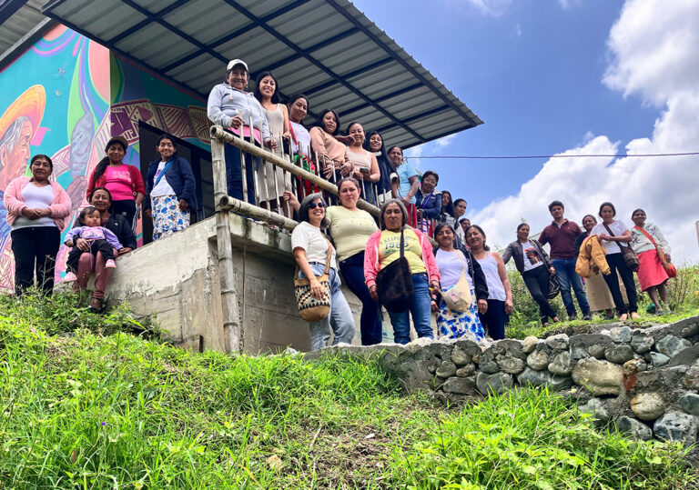 grupo mujeres3